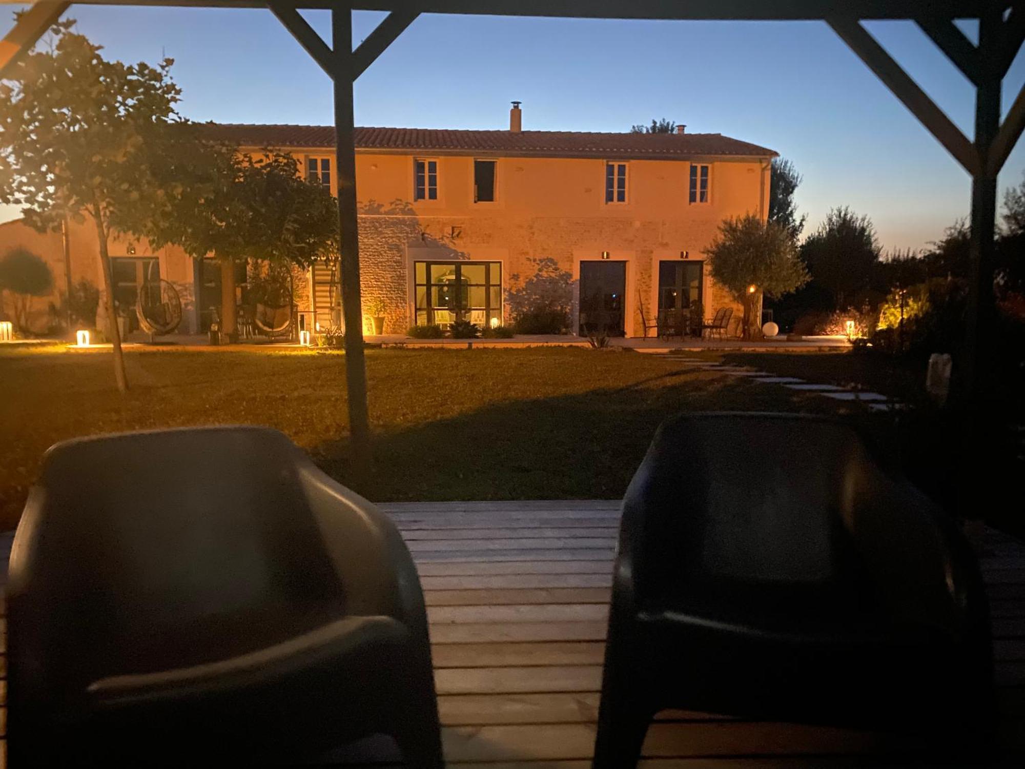 La Chaumeauniere Bed and Breakfast Aigrefeuille-dʼAunis Exterior foto